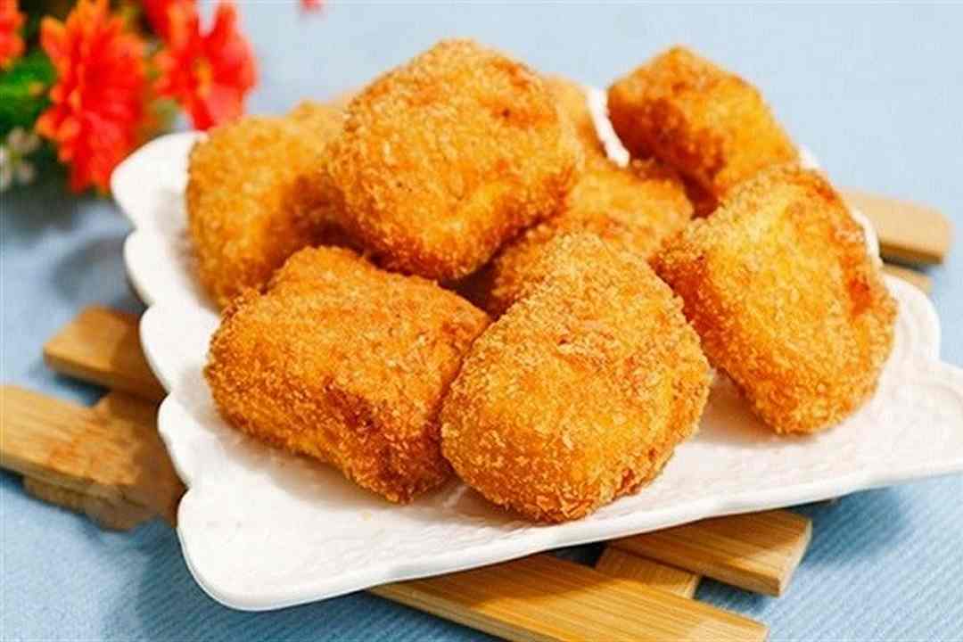 Bánh sữa tươi chiên thơm ngon được rất nhiều người ưa thích