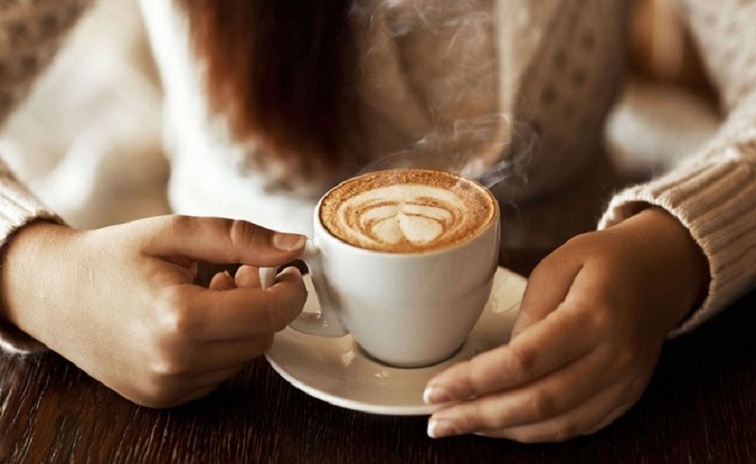 Bạn nên hạn chế số lượng cà phê sữa mà bạn uống mỗi ngày