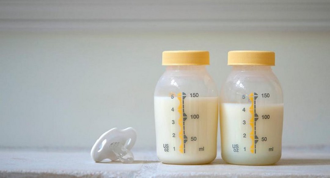 Thời gian bảo quản sữa mẹ phụ thuộc vào phương pháp bảo quản